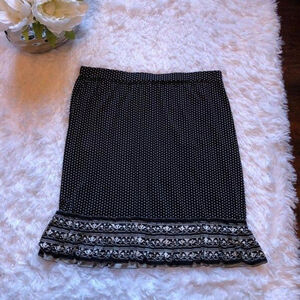 Max Edition Black & Beige Elastic Waist Pull On Skirt - Very Cute! Size M